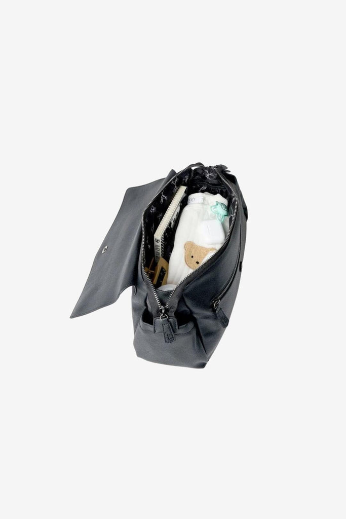 Main zipped section on the Ebba (2.0) - Jet Black Buggy Organiser.